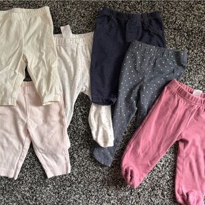 9 pairs of baby leggings 0-3, 3-6 m